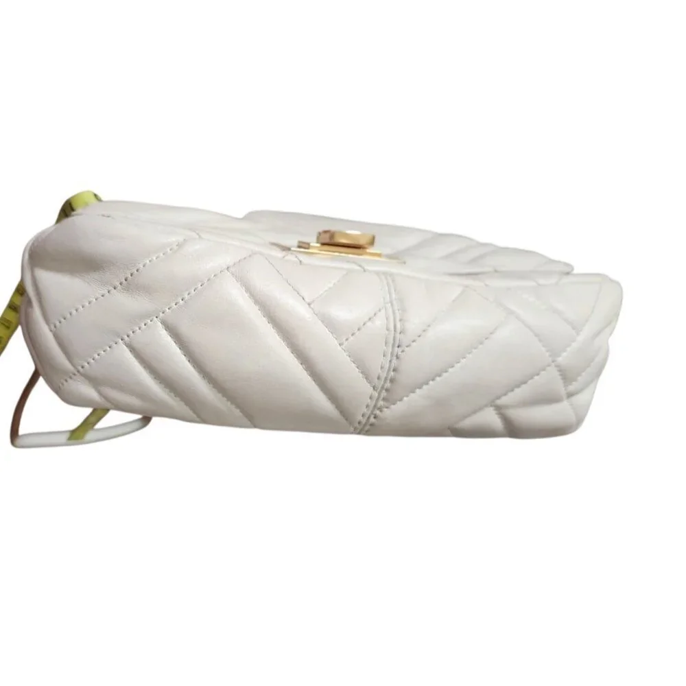 Michael Kors Vivianne leather crossbody bag - Picture 9 of 16